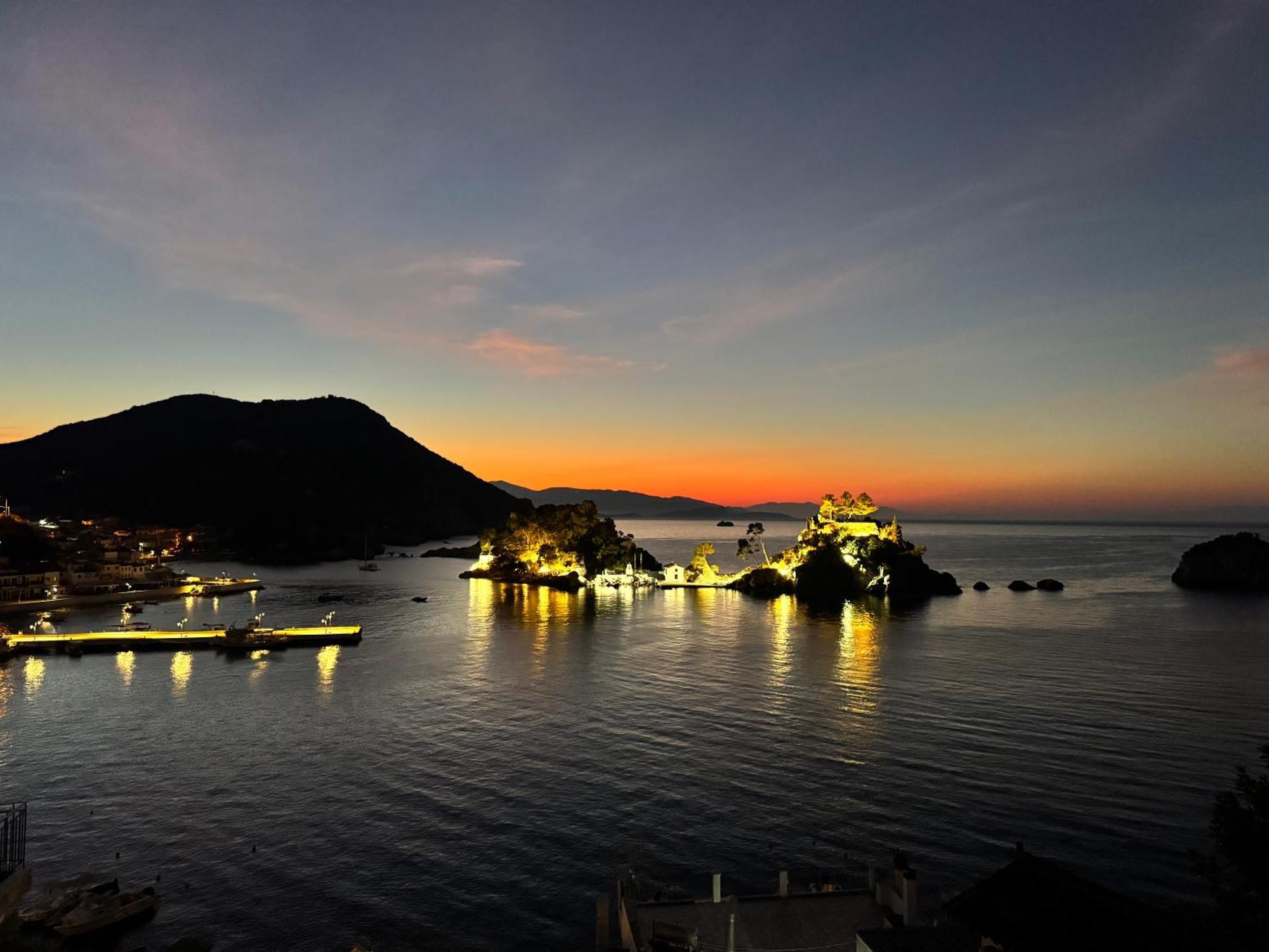 Hotel Sunrise House Parga Exterior foto